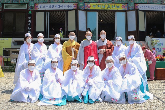 The Vesak great ceremony at Duoc Su Temple, Incheon City, South Korea